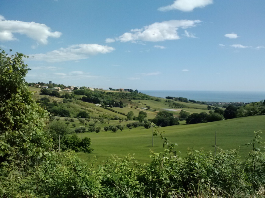 The view of the Adriatic Sea from Casette Antonelli.