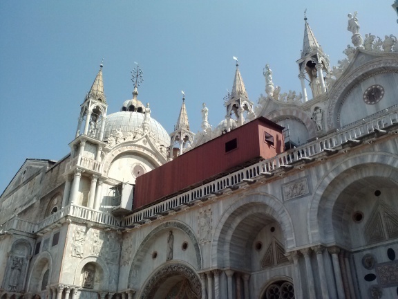 A side view of the Basilica di San Marco.
